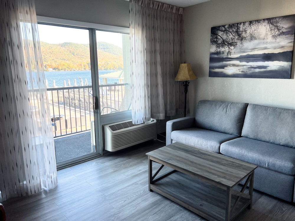 The Georgian Lakeside Resort - photo 23