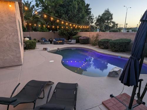 Hollyhock Pet Friendly 4Br Heated Pool & Near Golf — Chandler — photo 4