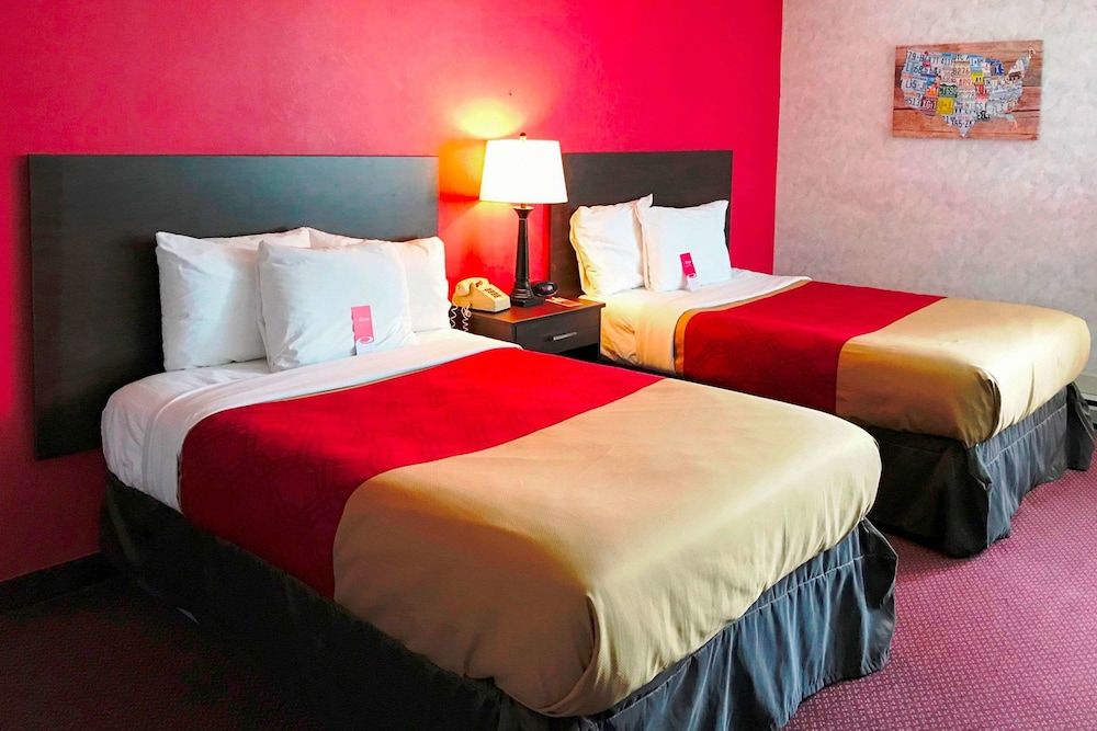 Econo Lodge 1000 Islands - photo 15