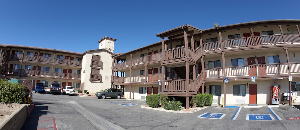 Palms Inn & Suites - photo 27