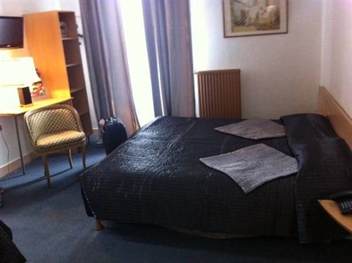 Les Jardins D'asnieres - carbon neutral hotel in Asnieres-Sur-Seine