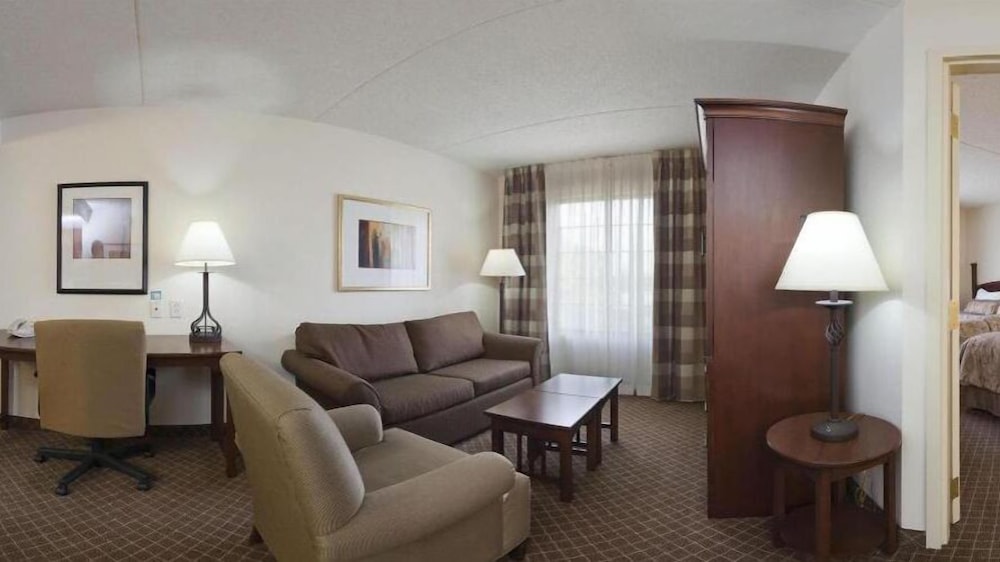 Staybridge Suites Indianapolis Airport by IHG - photo 61