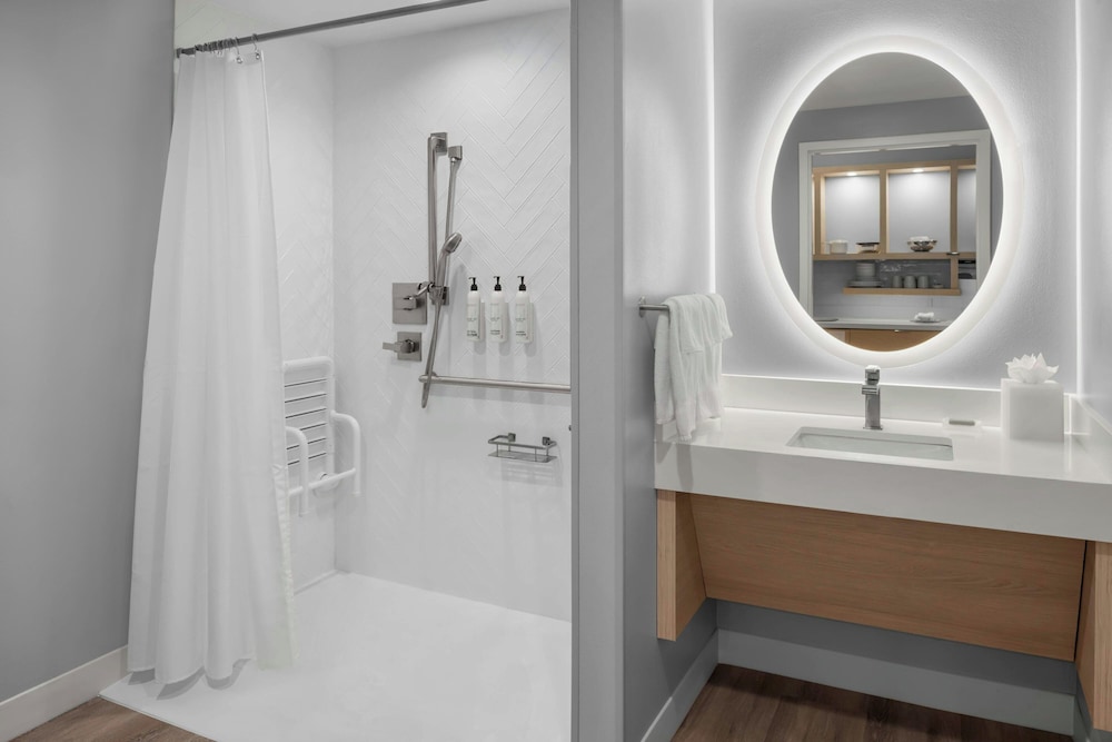 TownePlace Suites by Marriott Midwest City - photo 18