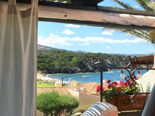 Cala del Faro Casa di Mare — 4-Star Luxury Hotel in Porto Cervo, Italy