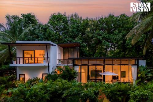 StayVista at M Villa with Breakfast Included — 5-Star Luxury Hotel in Bengaluru, India
