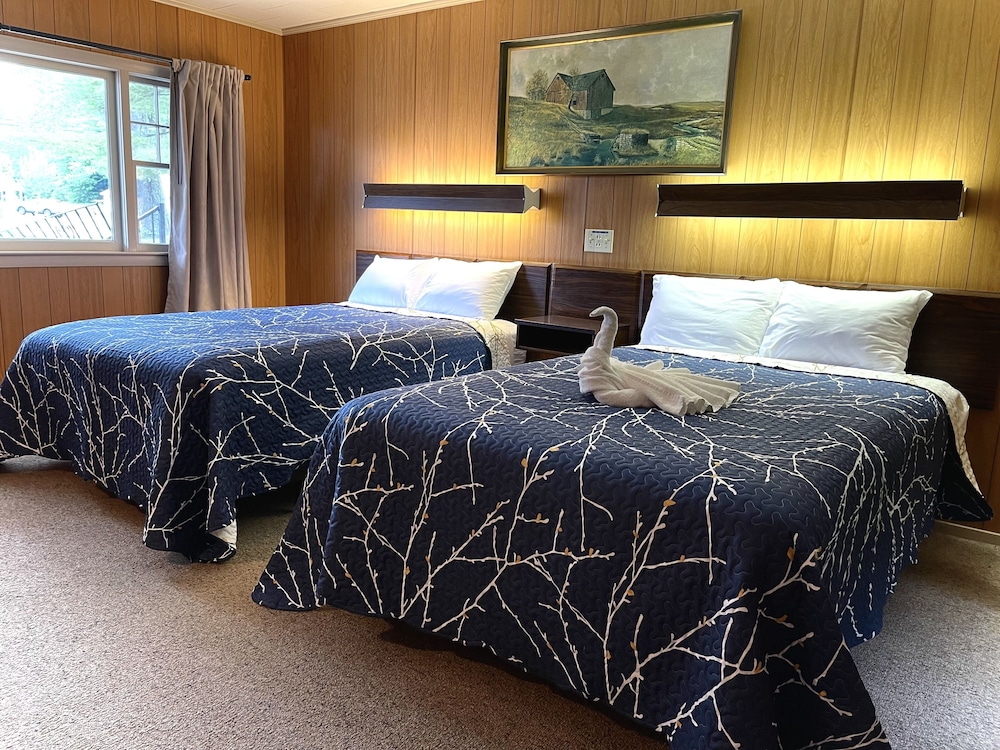 Mount Coolidge Motel - photo 4