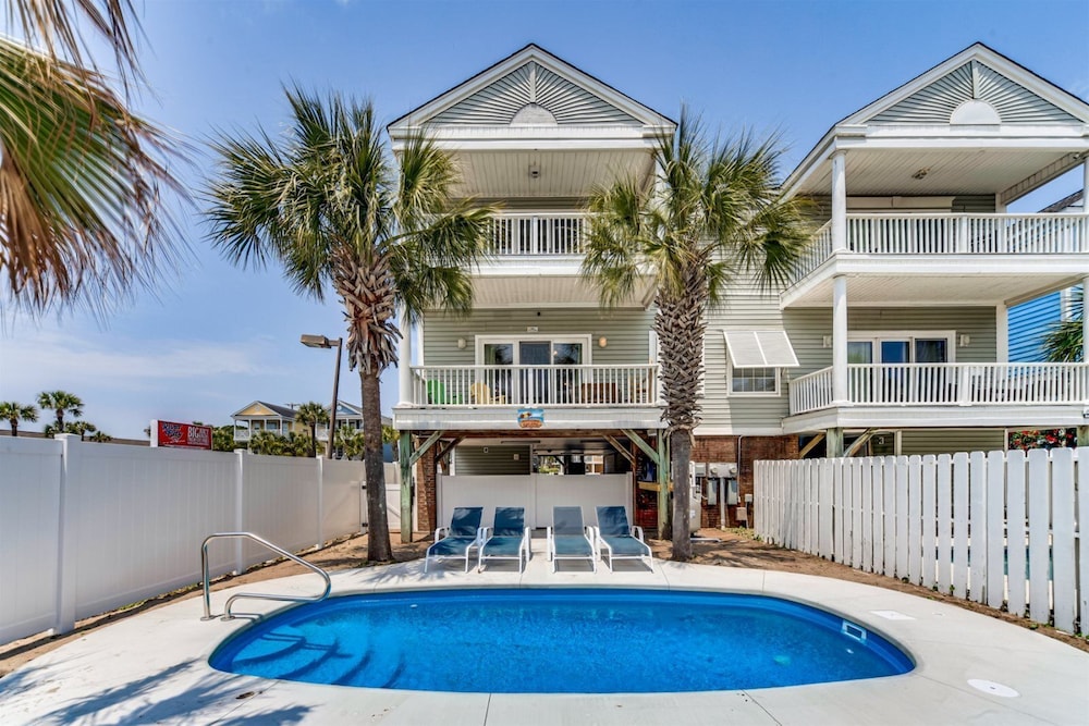 An Amazing Surfside Beach Escape - carbon neutral hotel in Surfside Beach