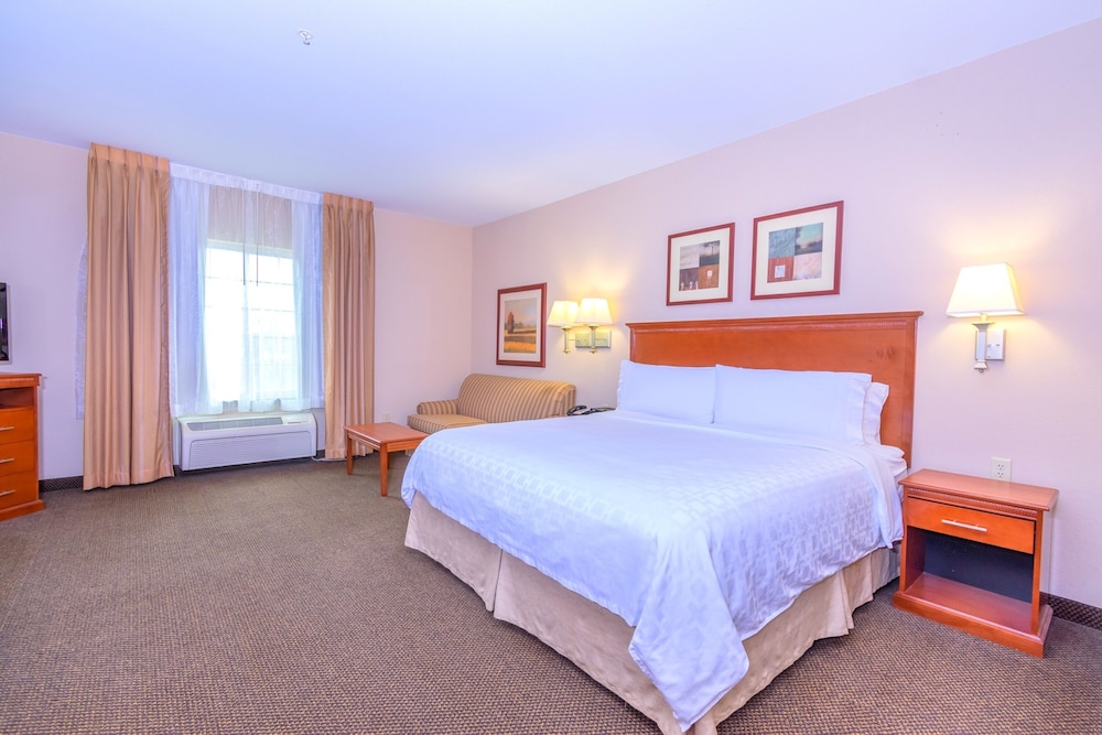 Candlewood Suites Houston I 10 East by IHG - photo 23