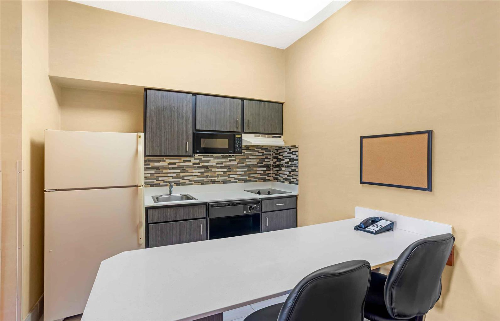 Extended Stay America Suites Lancaster County - photo 26