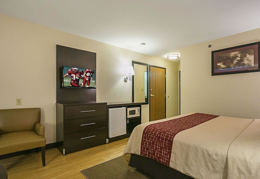 Red Roof Inn Coldwater - photo 19