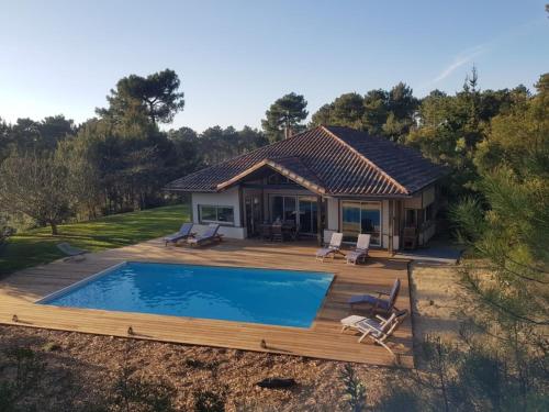 Pin Bleu - carbon neutral hotel in Unknown City