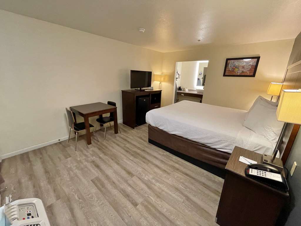 SureStay Hotel by Best Western Williams - photo 14