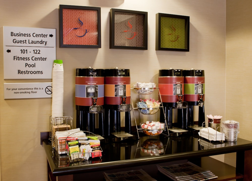 Hampton Inn North Brunswick New Brunswick - photo 32