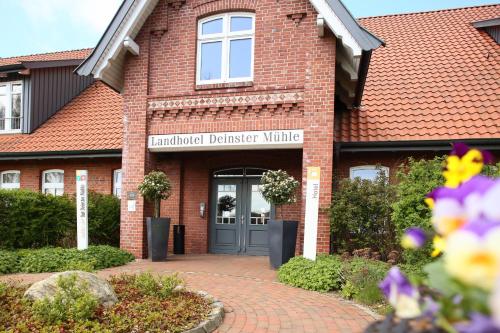 Stade Land Golf Hotel Tiny Häuser pet-friendly hotel Himmelpforten