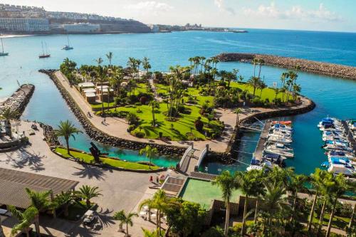 Puerto Anfi Luxury Penthouse Sleeps 9 Amazing Sea Views — carbon neutral stay, Mogan