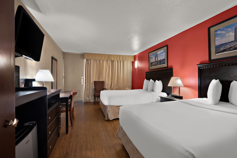 Quality Inn Wayne - photo 12