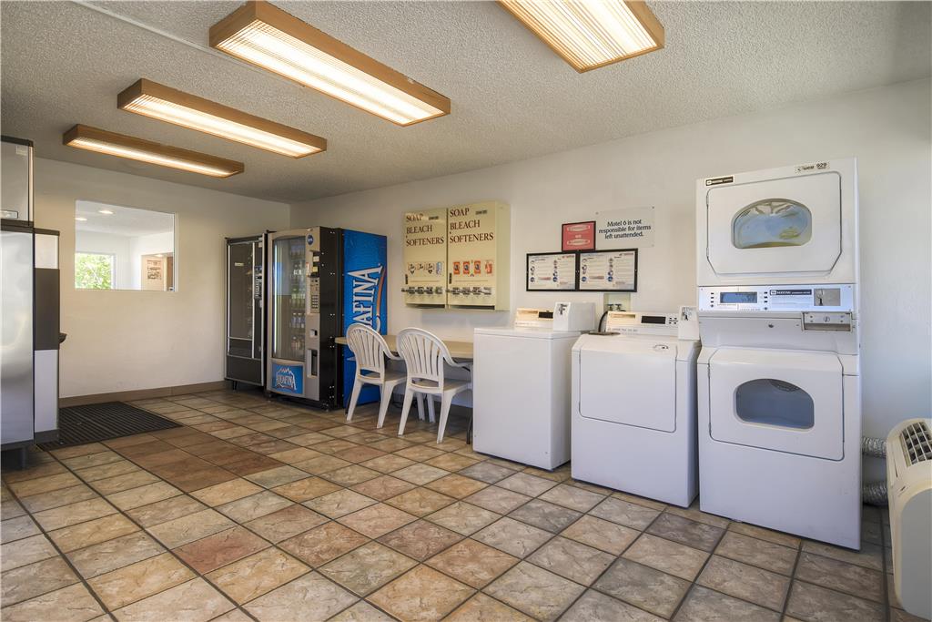 Motel 6 Las Vegas I 15 Stadium - photo 26