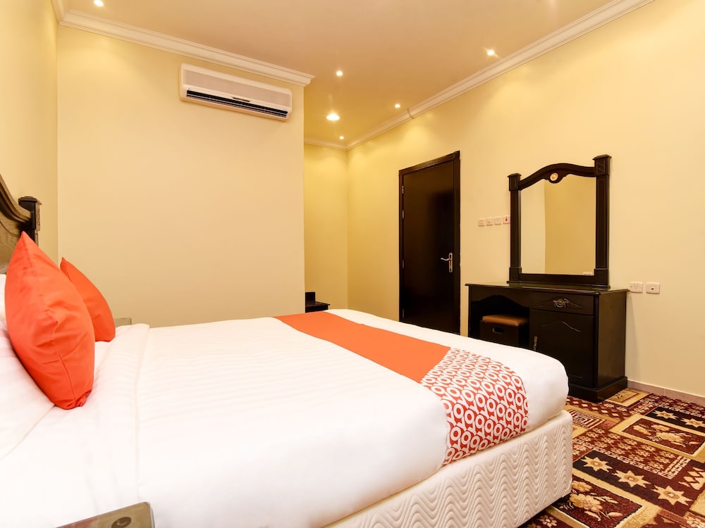 OYO 333 Dheyof Al Wattan For Hotel Suites — hotel in Buraydah