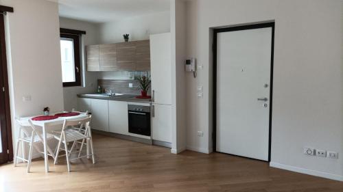 Comfort Studio Milano zona Washington Solari Tortona — 4-Star Luxury Hotel in Milan, Italy