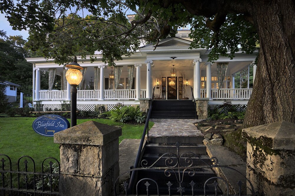 Bluefield Inn - photo 24