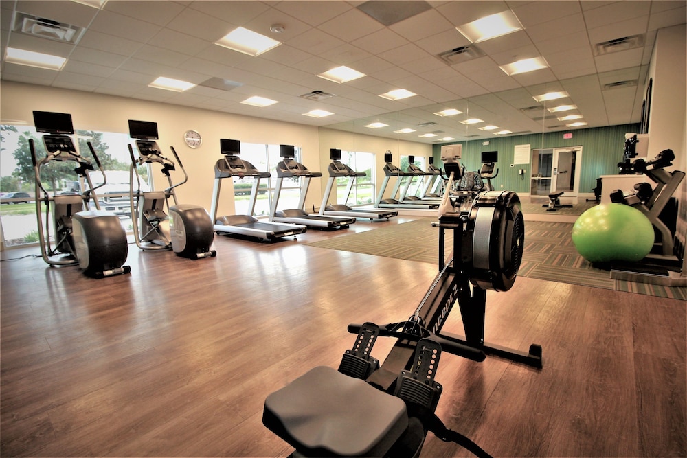 Holiday Inn Express & Suites Ocala by IHG - photo 19