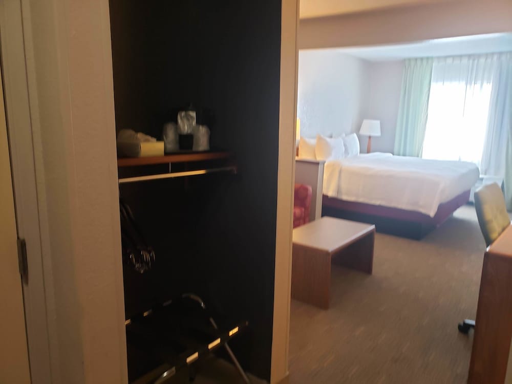 Country Inn & Suites by Radisson Fairview Heights IL - photo 29