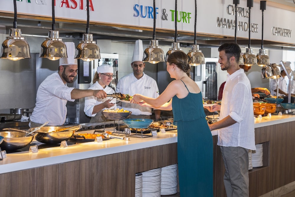 מזון ומשקאות