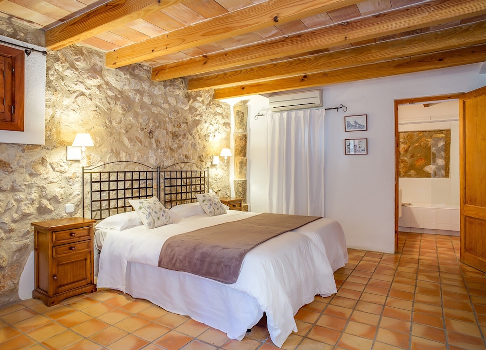 Finca Hotel Es Castell — Selva — photo 5