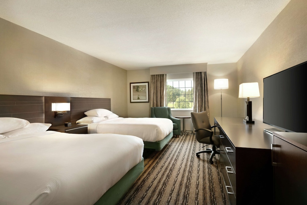 DoubleTree Resort by Hilton Lancaster - photo 16