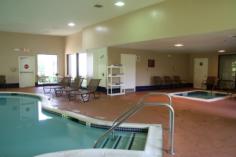 Hampton Inn Selinsgrove Shamokin Dam - photo 20