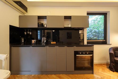 Charming Little Brick House in Tbilisi By Wehost
