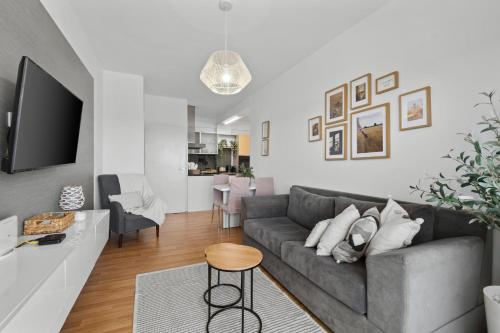 Lazuli Beachfront Apartment 43