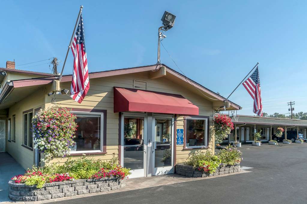 Rodeway Inn Medford South I 5 in Medford, United States