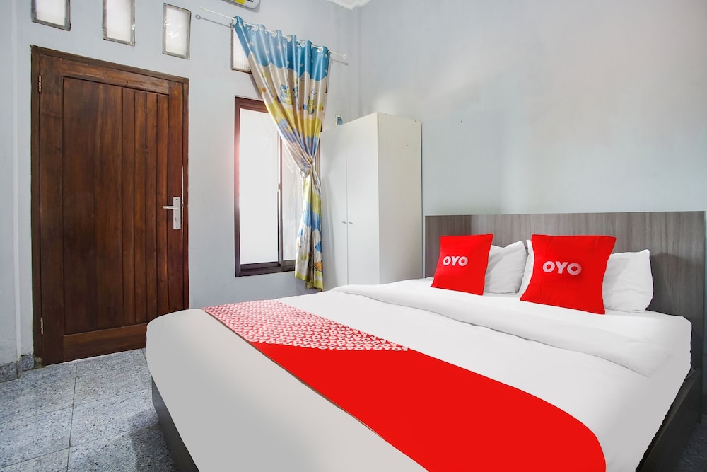 RedDoorz Syariah @ Jalan Doktor Warsito Lampung