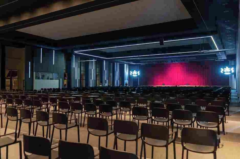Theater show