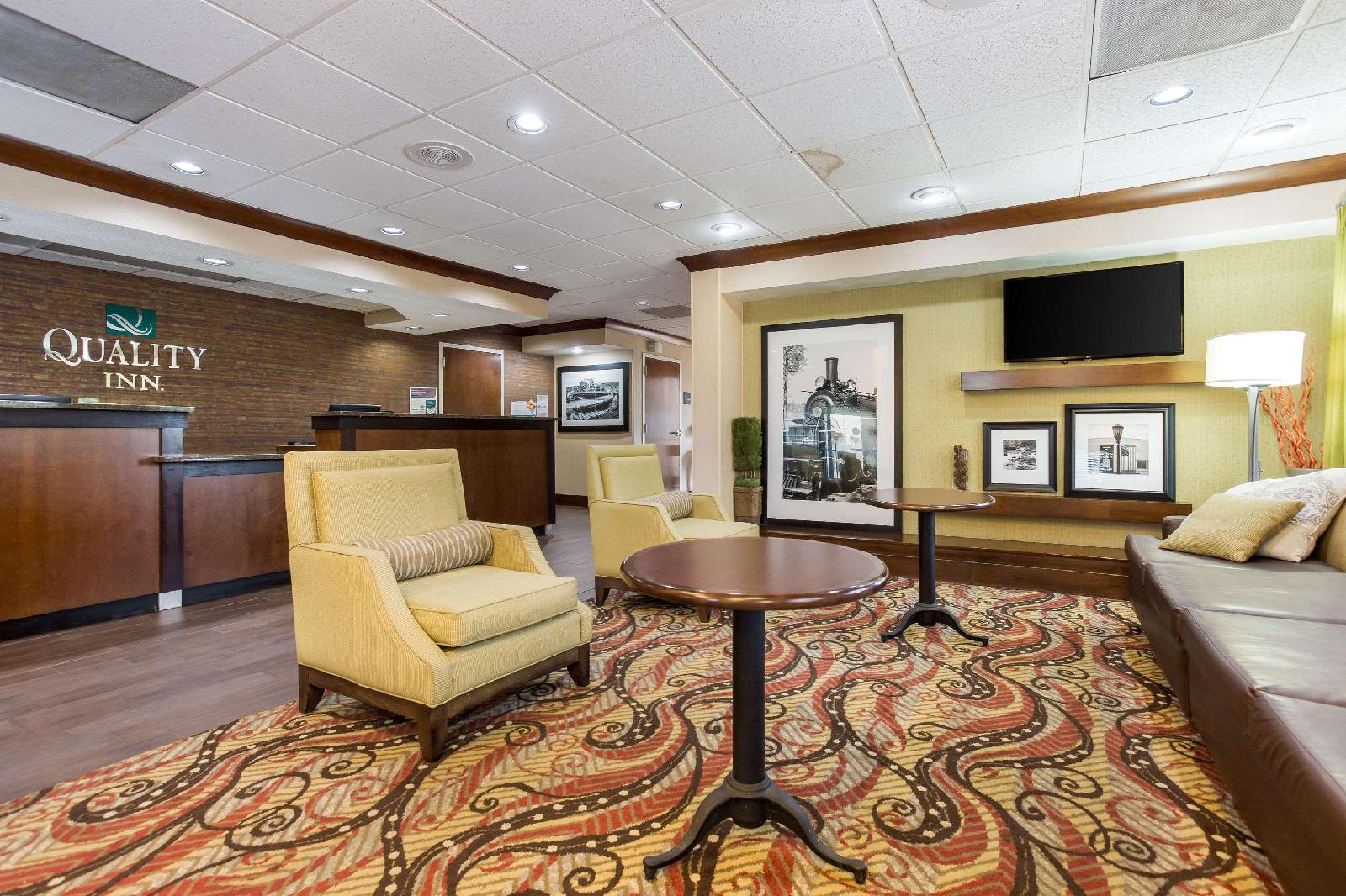 Quality Inn Hamilton Place - photo 26