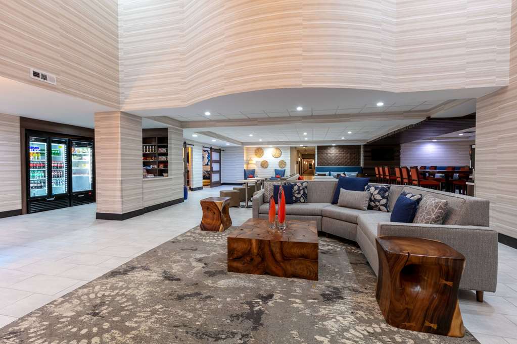 Wingate by Wyndham DFW North Irving - photo 11