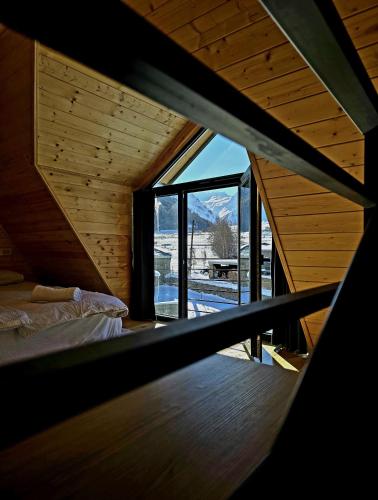 Grand Mountain Cottage