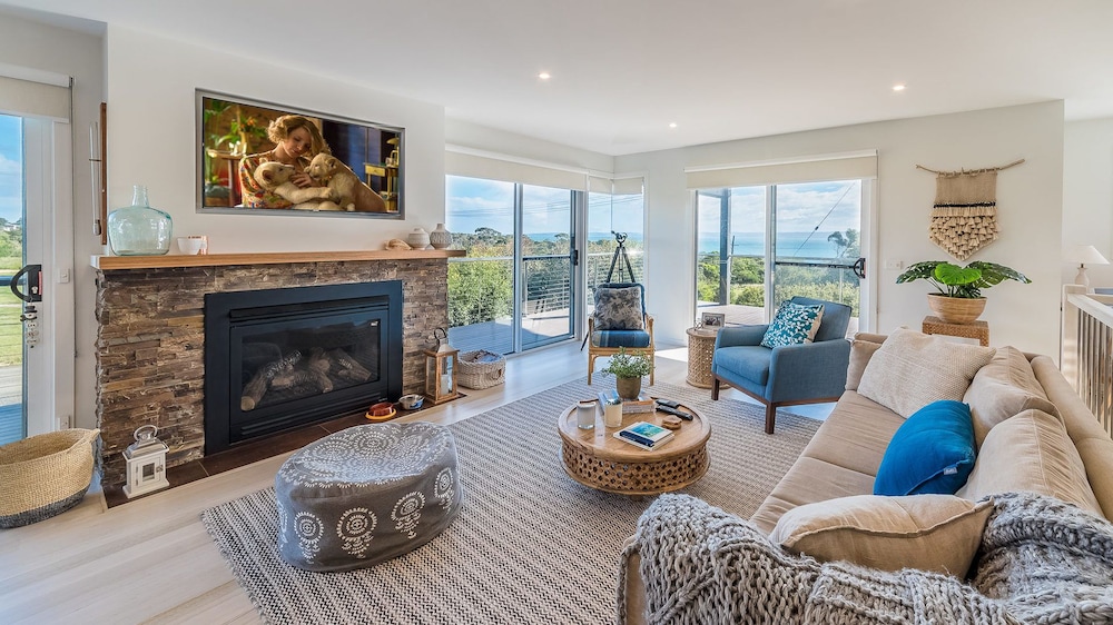 7 Graydens with views in Ventnor — 4-Star Luxury Hotel in Cowes, Australia