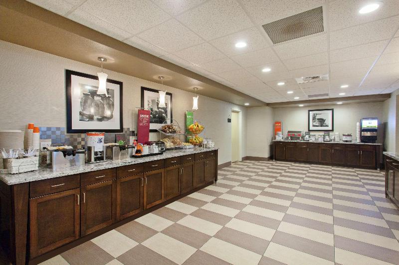 Hampton Inn Seattle Everett - photo 119