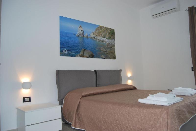 Le Mulinare Bed & Breakfast — Drapia — photo 4