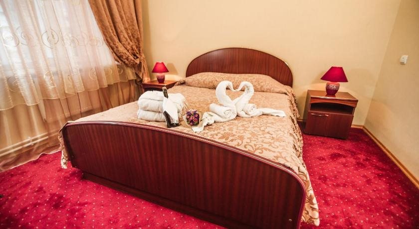 Mon Hotel - carbon neutral hotel in Petushki