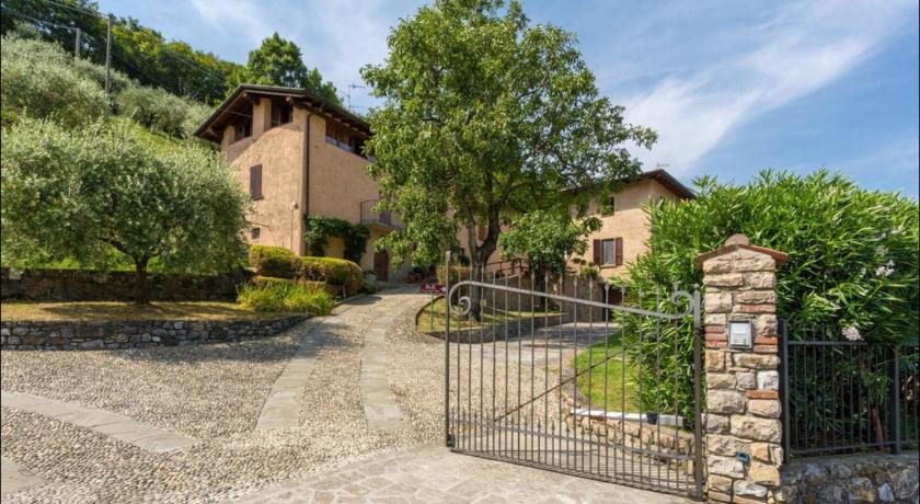 BB Ronco degli Ulivi in Iseo, Italy