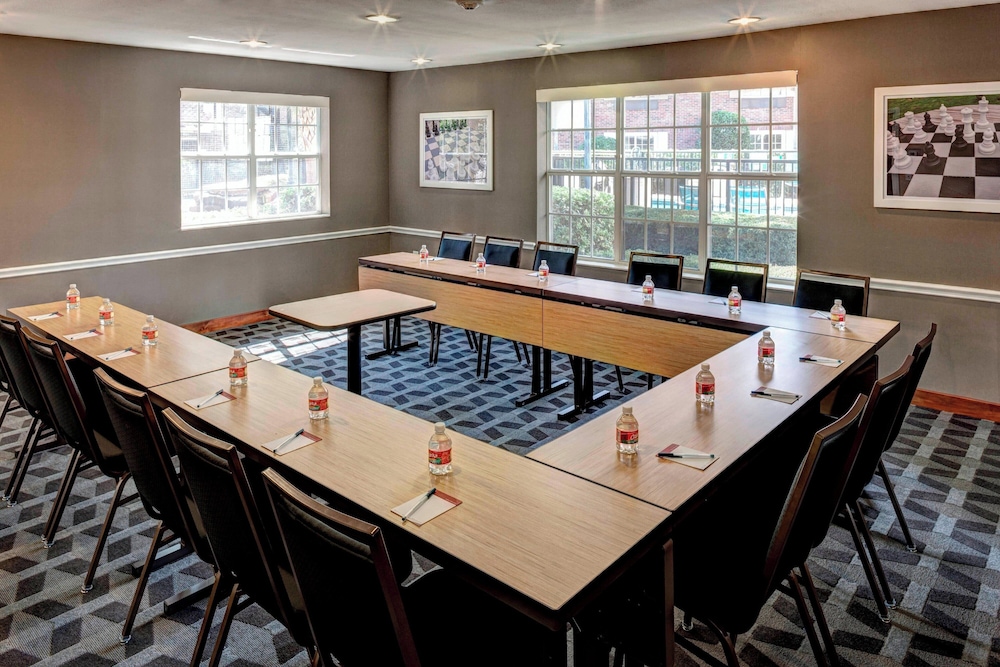 TownePlace Suites by Marriott Dallas Las Colinas - photo 33