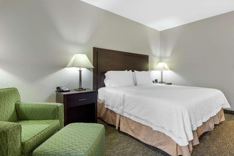 Hampton Inn Mebane - photo 108