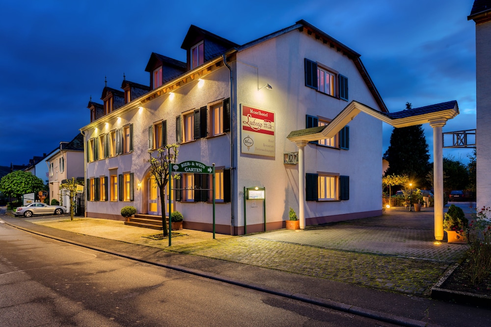 Moselhotel Ludwigs — hotel in Leiwen