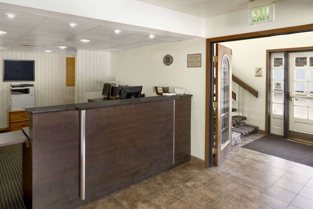 Hawthorn Suites by Wyndham Fort Wayne - photo 4