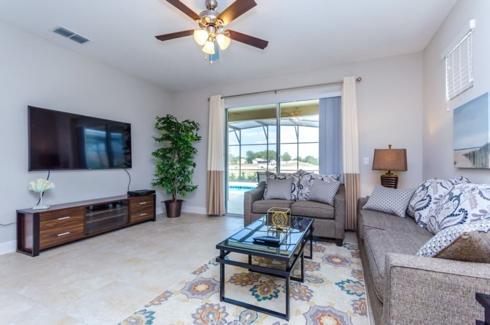 Solaterra Resort offers a wonderful experience in this 4 bedroom villa. - photo 21