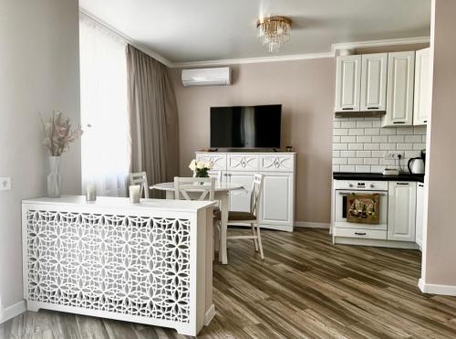 Golden Era Apart — 4-Star Luxury Hotel in Kryzhanivka, Ukraine