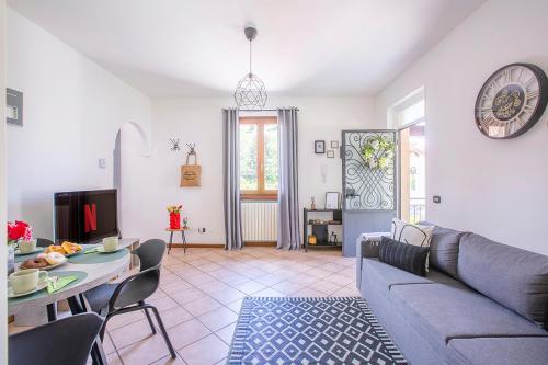L Acero Rosso Giardino privato e Box auto — 4-Star Luxury Hotel in Menaggio, Italy